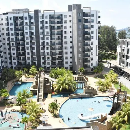 Timurbay Beach Resort Balok Kuantan Kampung Sungai Karang Exterior photo