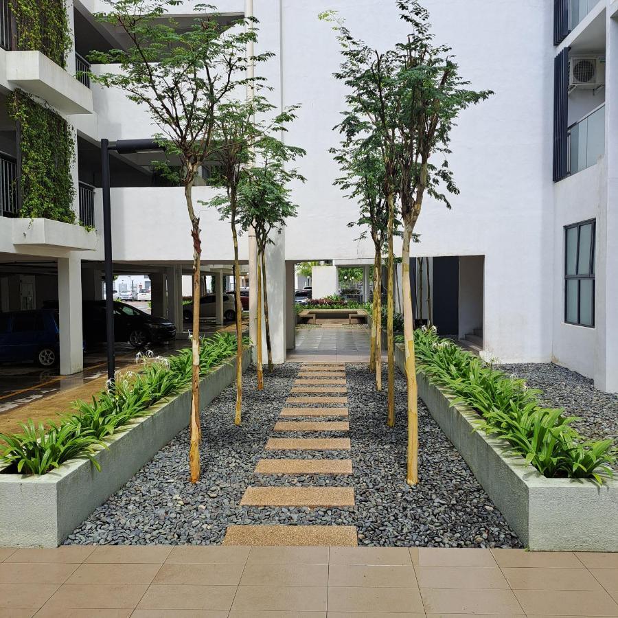 Timurbay Balok Kuantan Kampung Sungai Karang